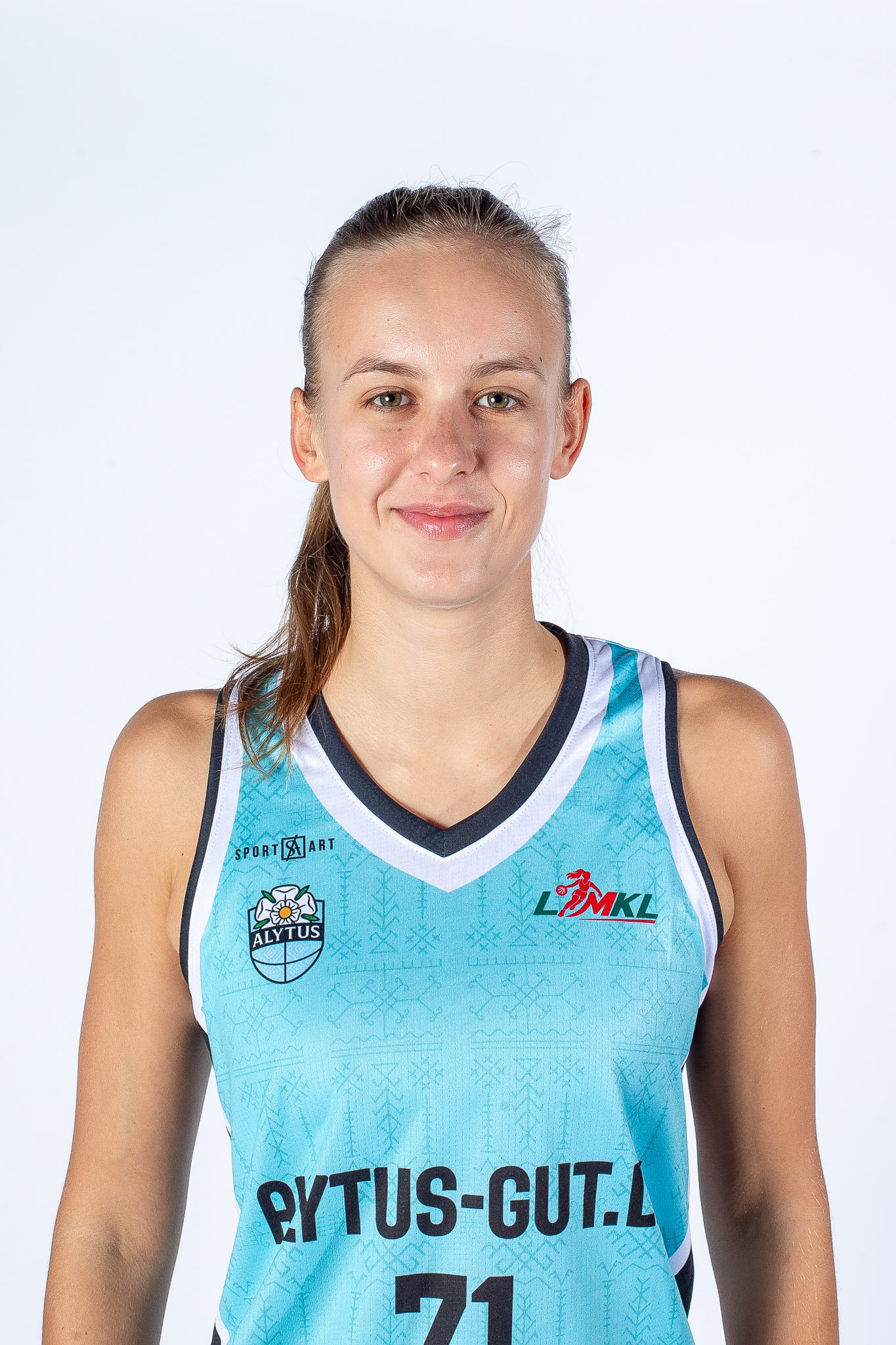 Saulė Mikelionytė